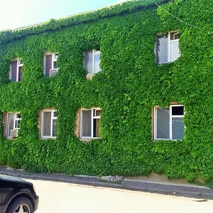 Lilo Near Airport Отель Тбилиси
